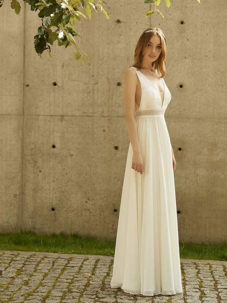 Bride Now BN-014 Suknia ślubna main product photo