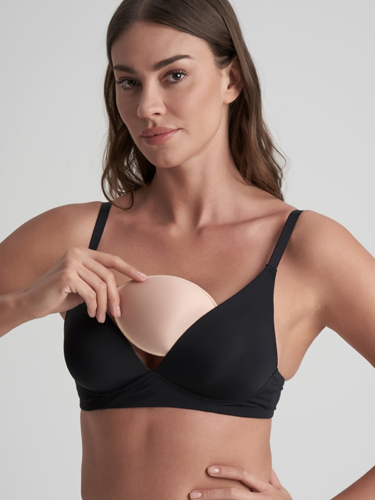 BYE BRA Pady Push-Up z Minerałami Olejowymi main product photo