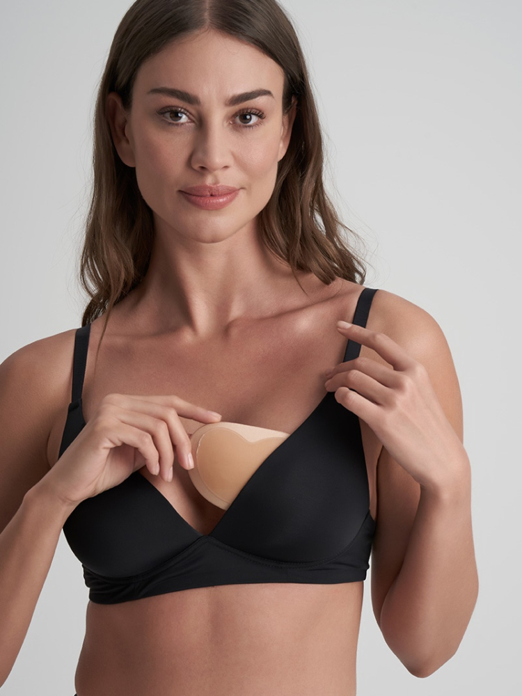 BYE BRA Podkładki samoprzylepne półpush-up Beżowe main product photo