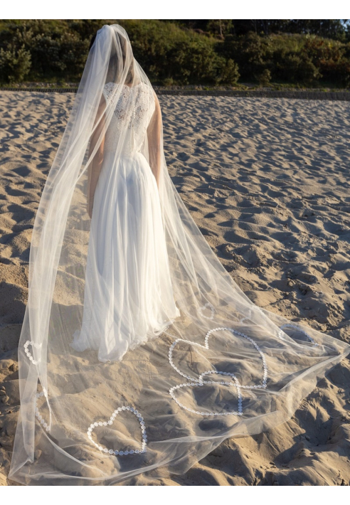 Welon Novias Eveline ()