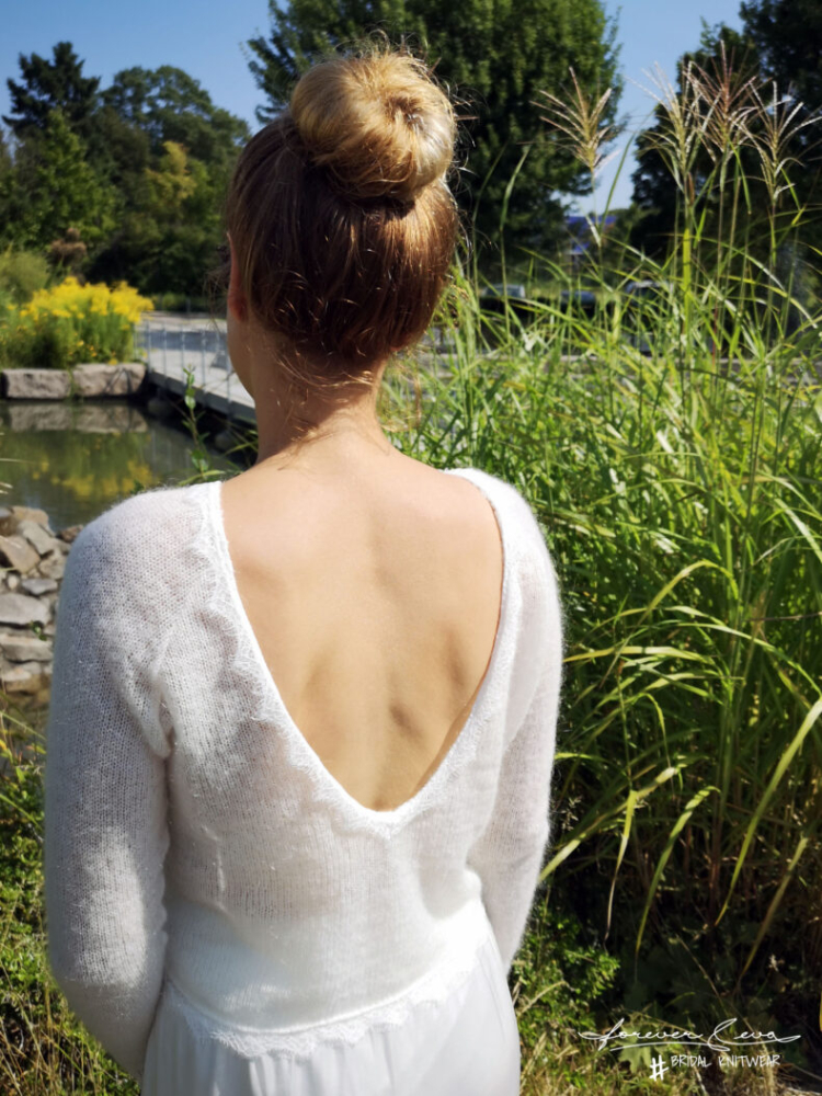 Forever & Eva P5301 sweter ślubny z koronką main product photo